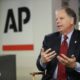 Photo of Sen. Doug Jones